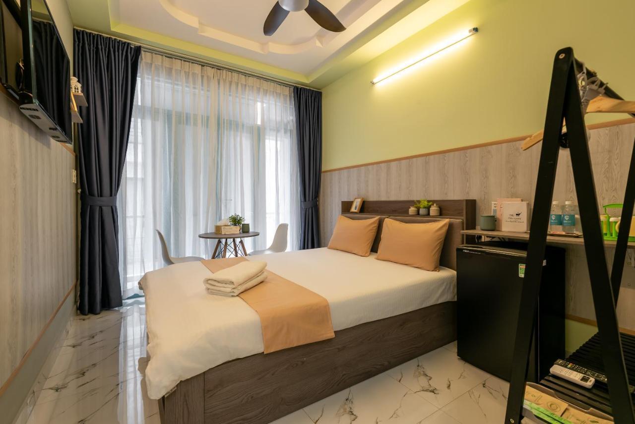 Cozrum Homes - Delightful Corner 2 ホーチミン市 エクステリア 写真
