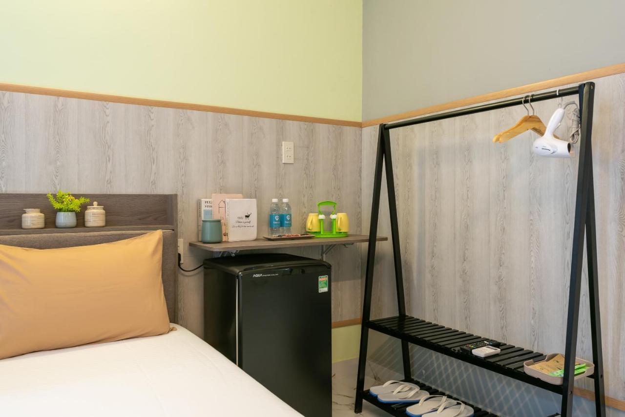 Cozrum Homes - Delightful Corner 2 ホーチミン市 エクステリア 写真