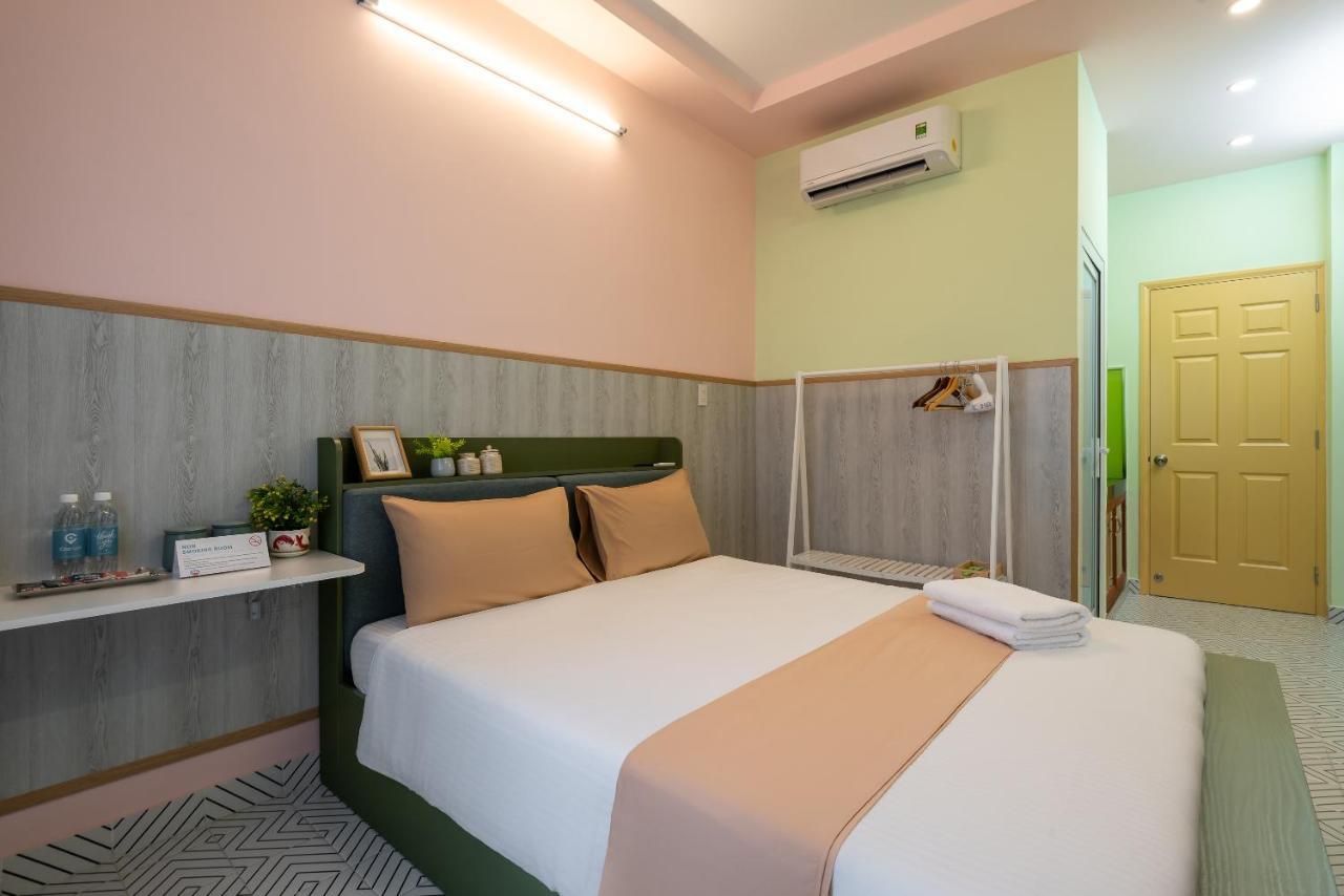 Cozrum Homes - Delightful Corner 2 ホーチミン市 エクステリア 写真