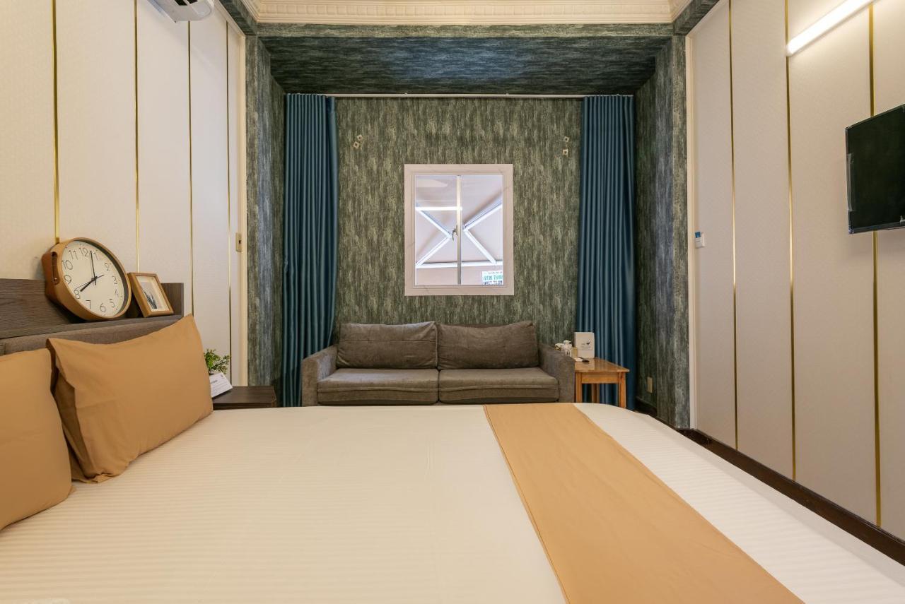 Cozrum Homes - Delightful Corner 2 ホーチミン市 エクステリア 写真