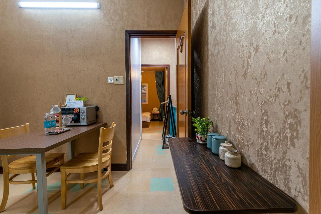 Cozrum Homes - Delightful Corner 2 ホーチミン市 エクステリア 写真