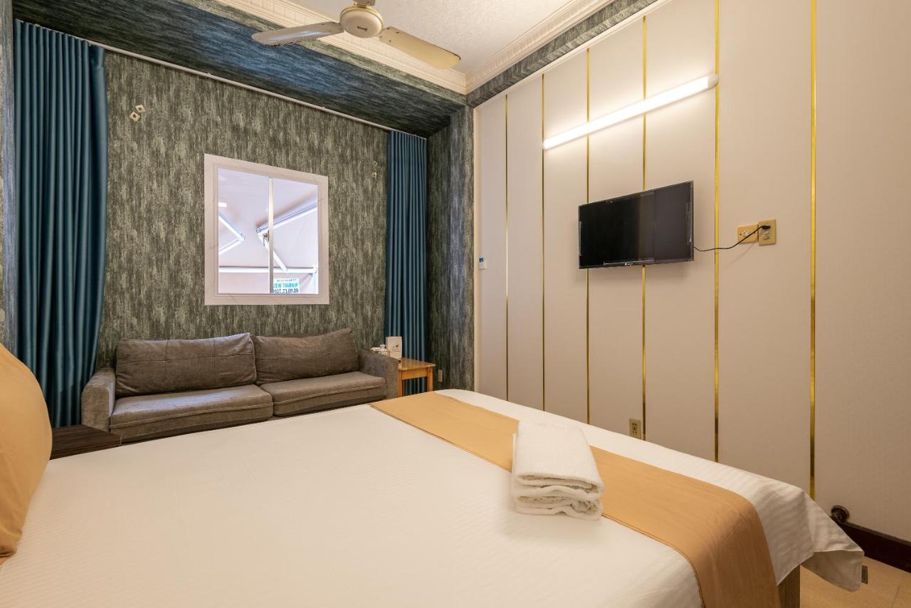 Cozrum Homes - Delightful Corner 2 ホーチミン市 エクステリア 写真