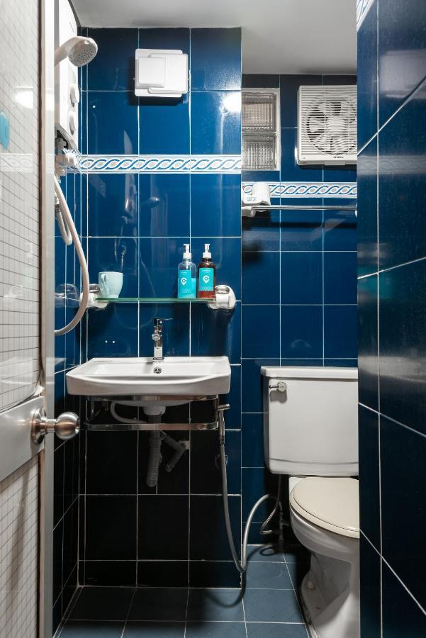 Cozrum Homes - Delightful Corner 2 ホーチミン市 エクステリア 写真