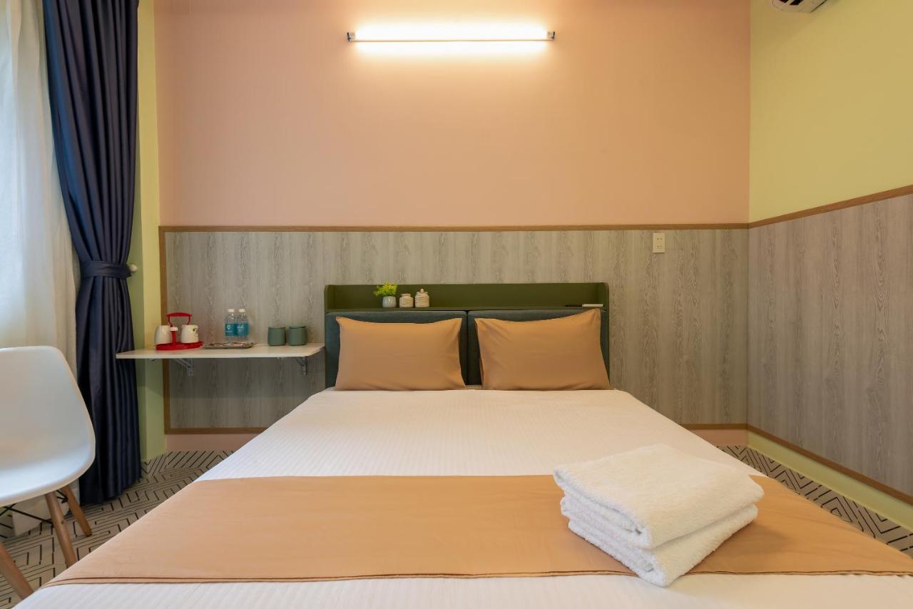Cozrum Homes - Delightful Corner 2 ホーチミン市 エクステリア 写真