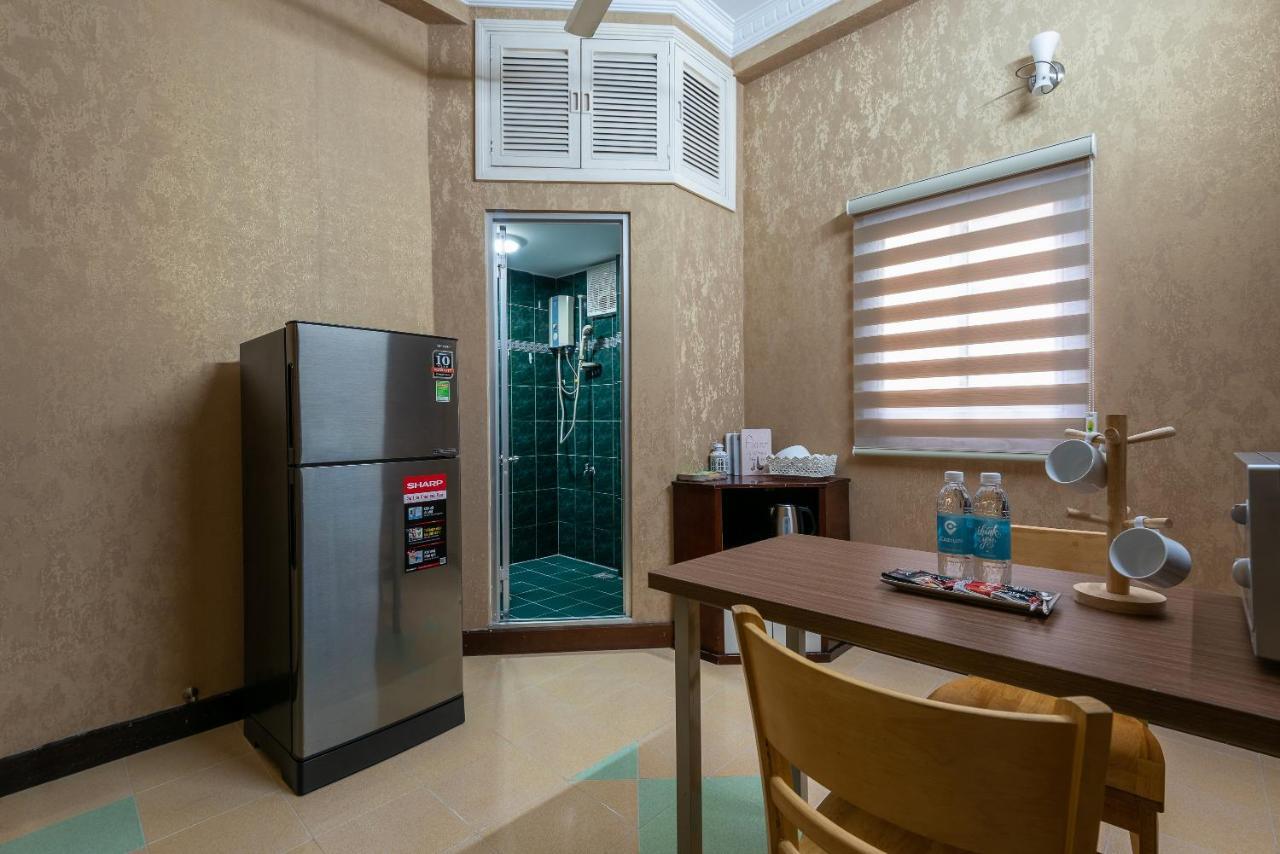 Cozrum Homes - Delightful Corner 2 ホーチミン市 エクステリア 写真